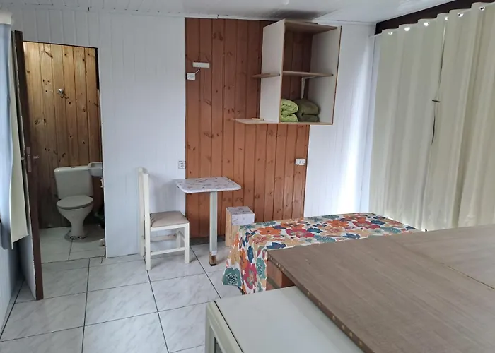 Suite Ampla Com Ar Condicionado